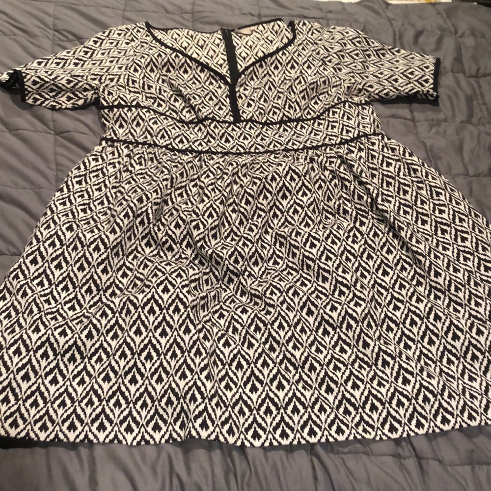Retro Graphic Print Dress